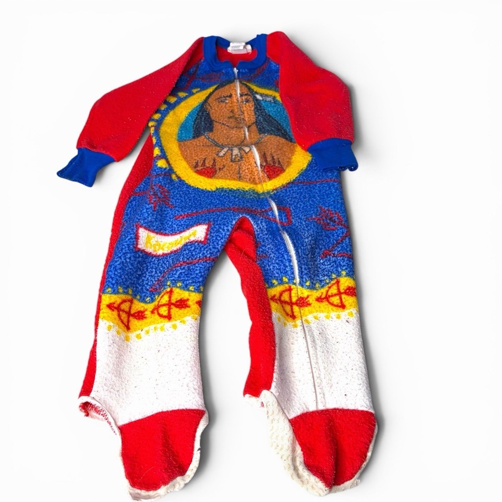 Vintage 2t Warriors Pocahontas Sleeper READ 90s